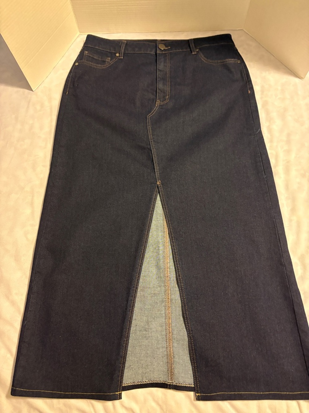 1822 Denim Straight Dark Blue Jeans Skirt Style